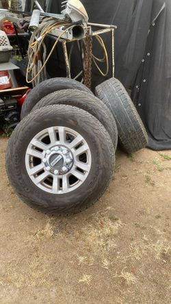 Cuatro. Llantas 18 Para Una Ford 3500