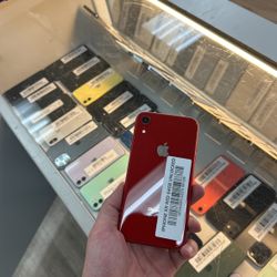 iPhone XR 64 GB unlocked 