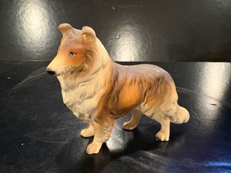Vintage Porcelain Collie Dog Figurine 5” long x 4” high Excellent Condition