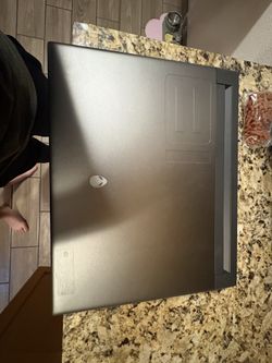 Alienware M18 R1