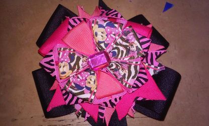 Minnie mouse bow