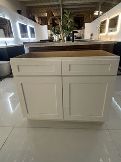 Clearance Vanity