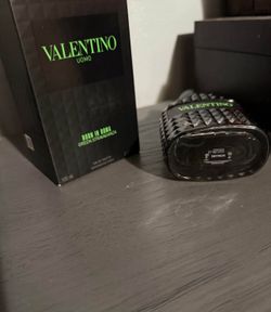 Valentino Green Stranganza