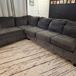 FREE SECTIONAL 