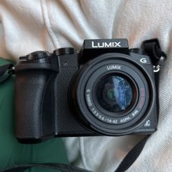 Panasonic LUMIX G7 Camera 