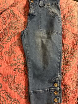Women’s capris