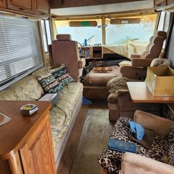 1985 winnebago Chiefton  31ft. 