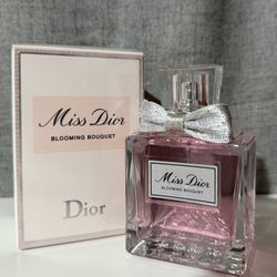 Miss Dior Blooming Bouquet