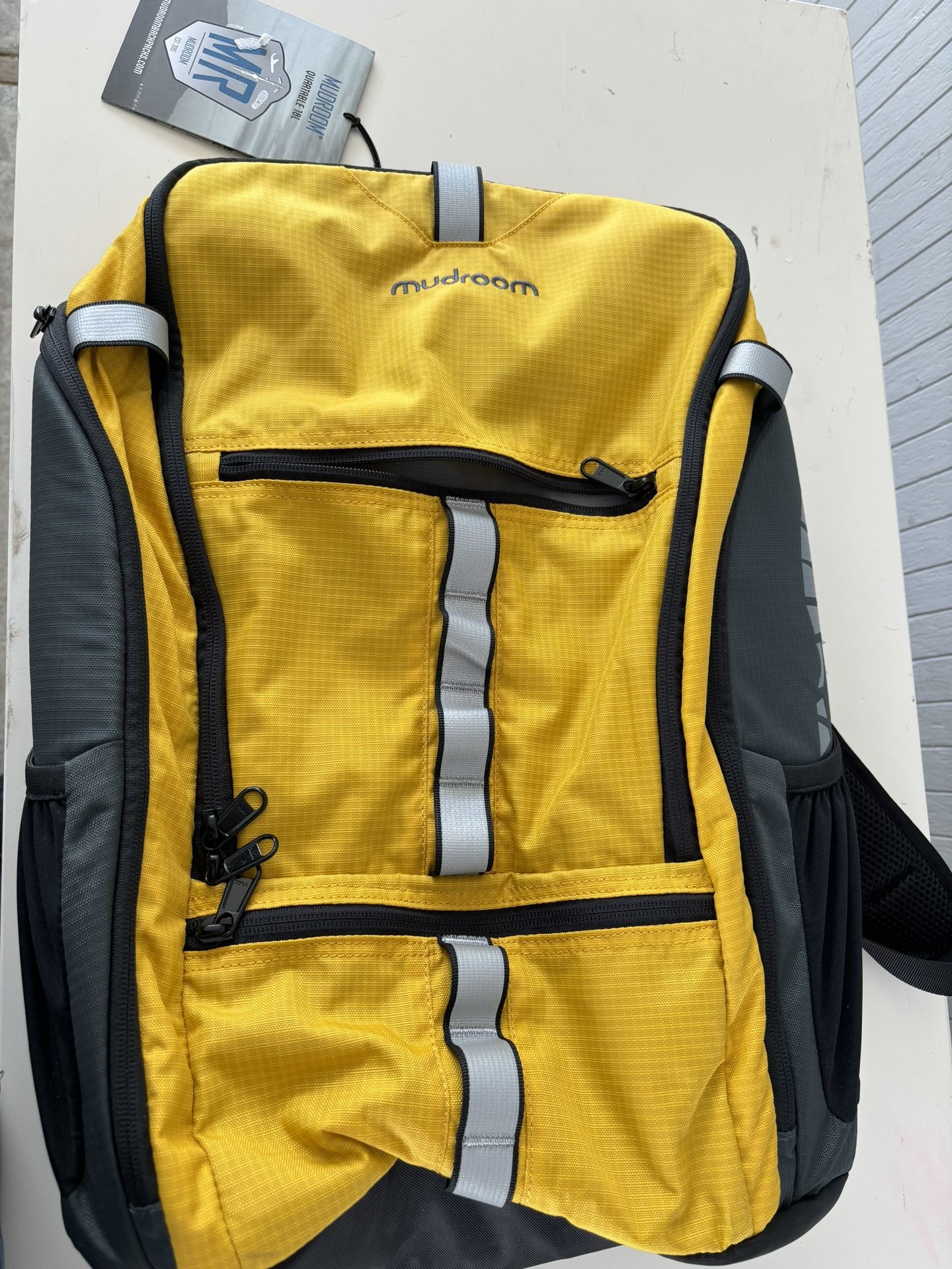 Mudroom QUARTABLE 18L backpack new w tags  MR1003-18L (Yellow) paid 120 last year 