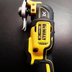 20V Max DeWalt XR Brushless Oscillating Multi-tool 