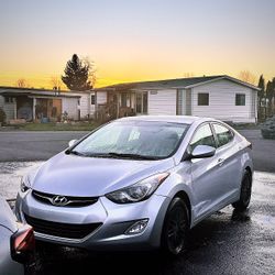 2012 Hyundai Elantra