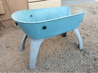 Booster Bath Elevated Large Dog Pet Bath (LxWxH: 23” x 48” x 32”)