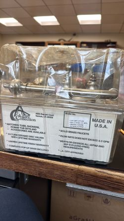 Andre Collection French Country Roman Tub Filler in Satin Nickel