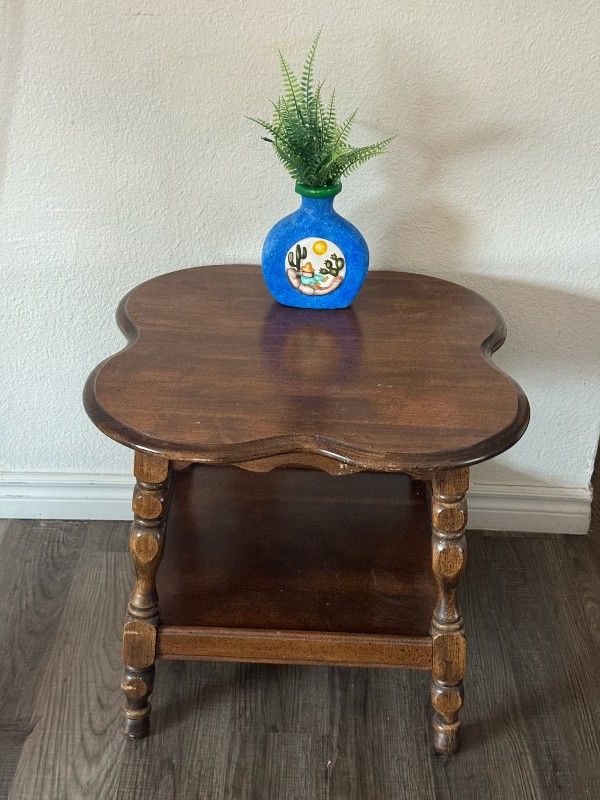 Shamrock End Table