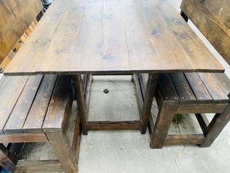 Rustic dinning table