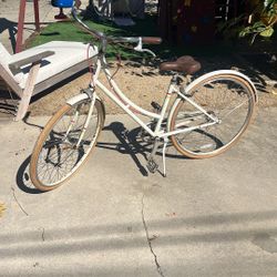 Public l limited edition bike Christmas special