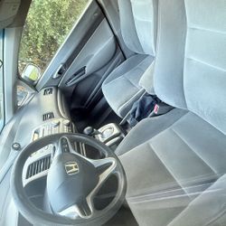 Honda Civic 2009 Gris - ECONÓMICO y Confiable - ¡Precio Negociable!