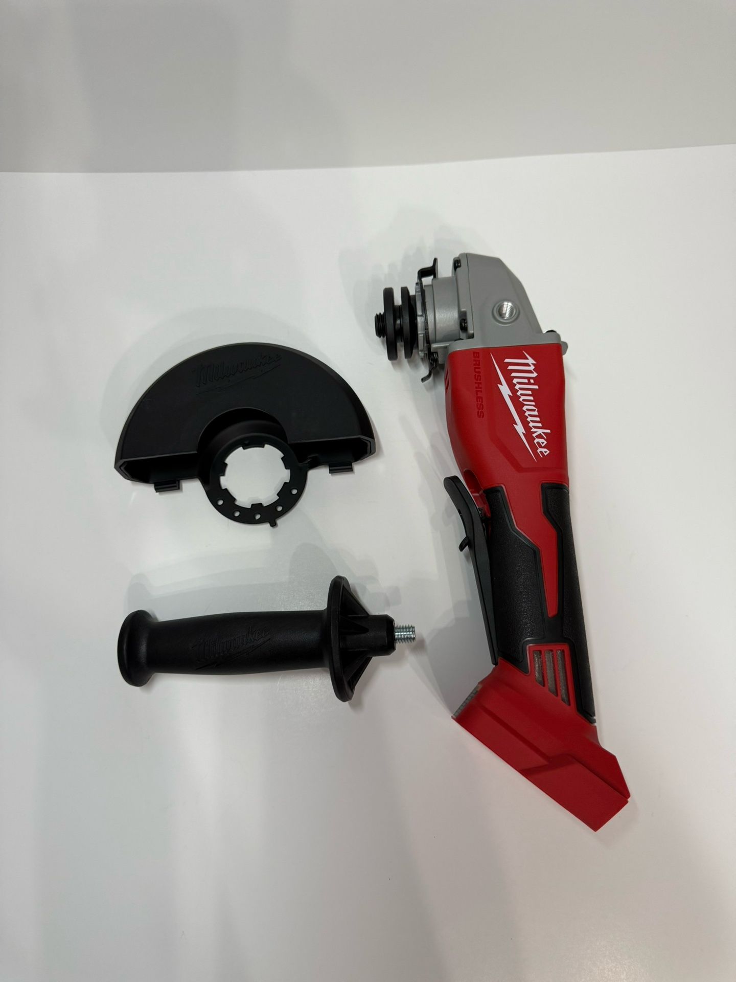 Milwuakee Grinder M18