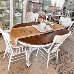 Kitchen / Dining Table + 4 Chairs 