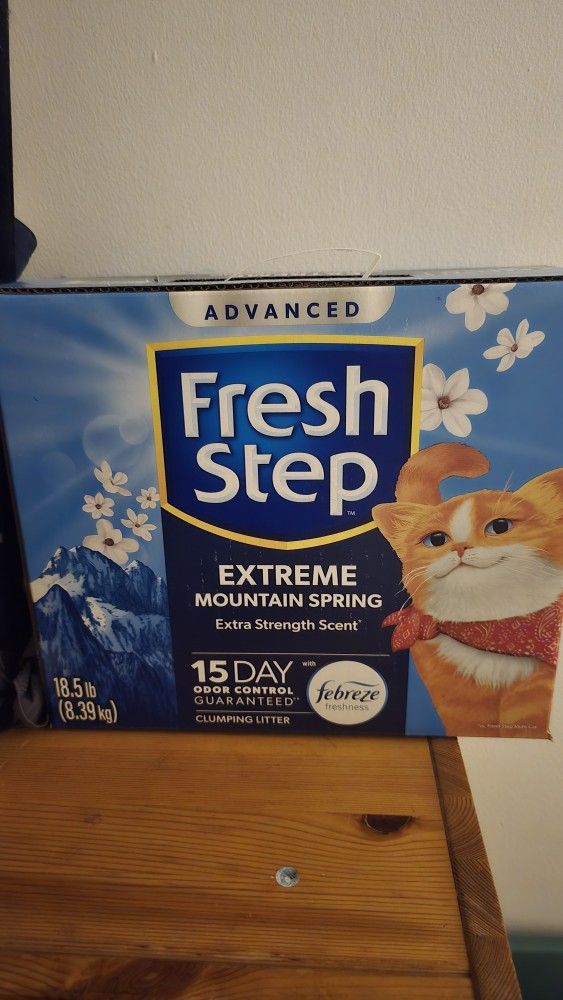 New Fresh Step Advanced Extreme Mountain Spring Cat Litter – 18.5 lb (Sealed)