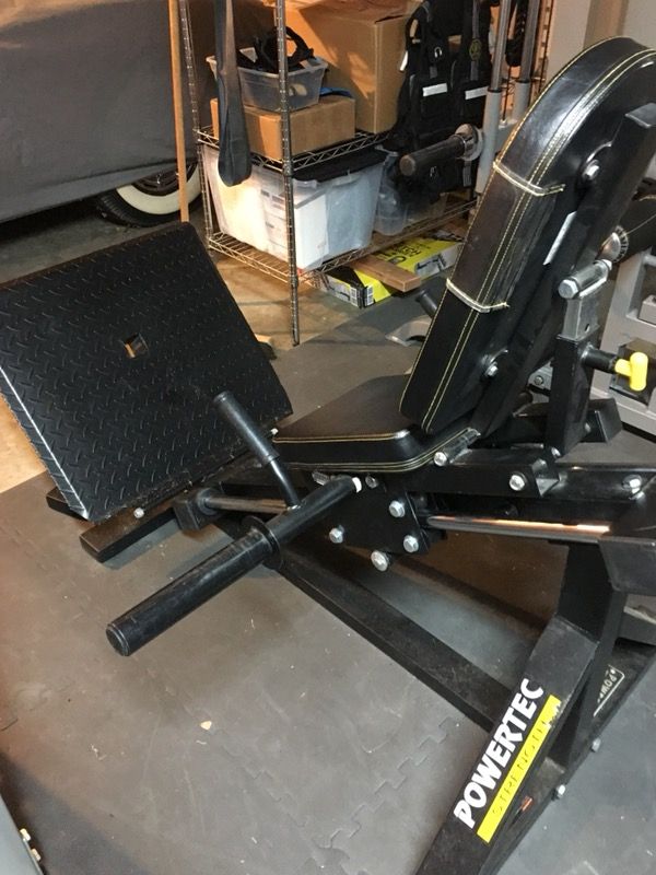 Powertec Leg Sled