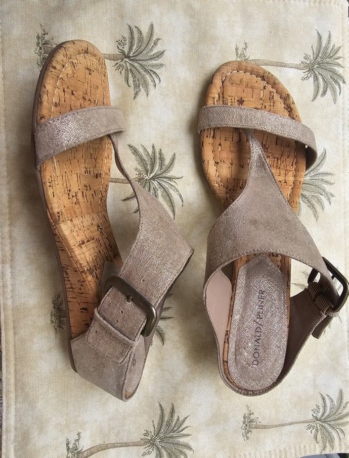 Donald J. Pliner Donni-Ma Leather Metallic Gold Slide Cork Wedge Sandals Sz 9.5