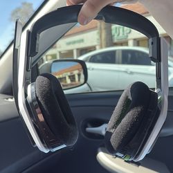 A10 Headphones by astro