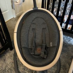 Maxi Cosi Lora Swing Like New 