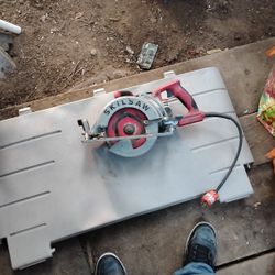 SKIL 15 amps 7-1/4 in. Corded Circular Saw
