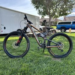 Intense Primer Mountain Bike 