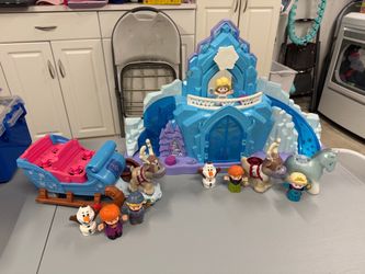 Frozen little people sets