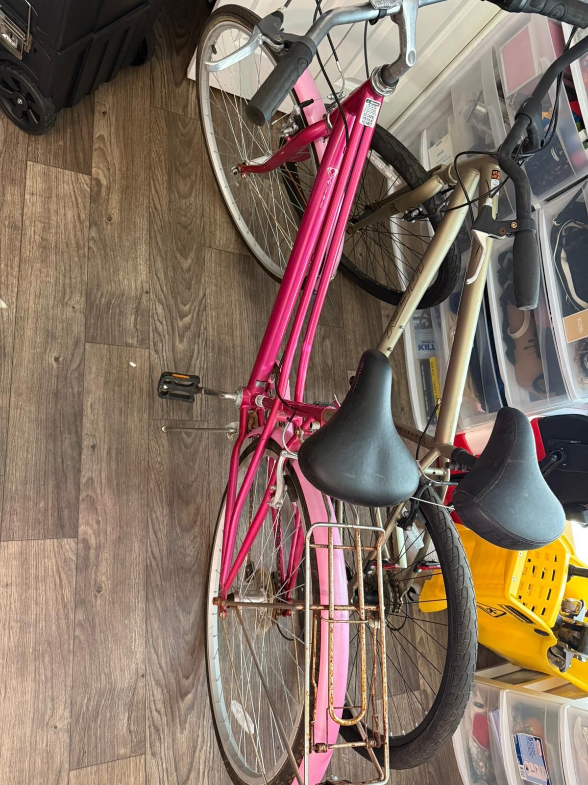 I auction off two bicycles because I'm not using them