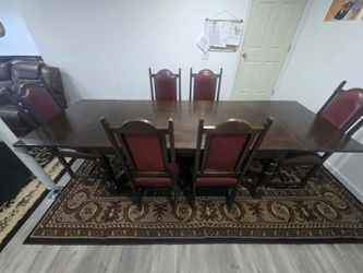Vintage English Renaissance Dining Set – Table with 6 Chairs