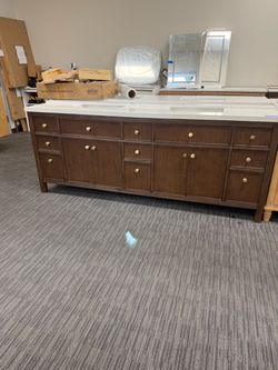 84” Bathroom vanity in dark wood Color