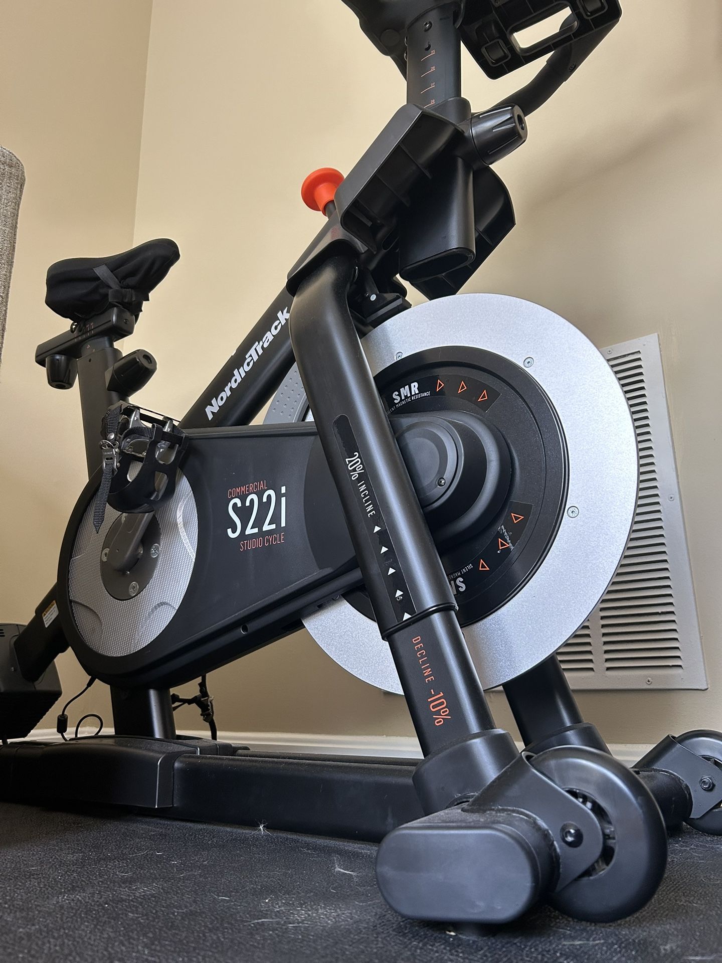 NordicTrack S22i Indoor Exercise Bike