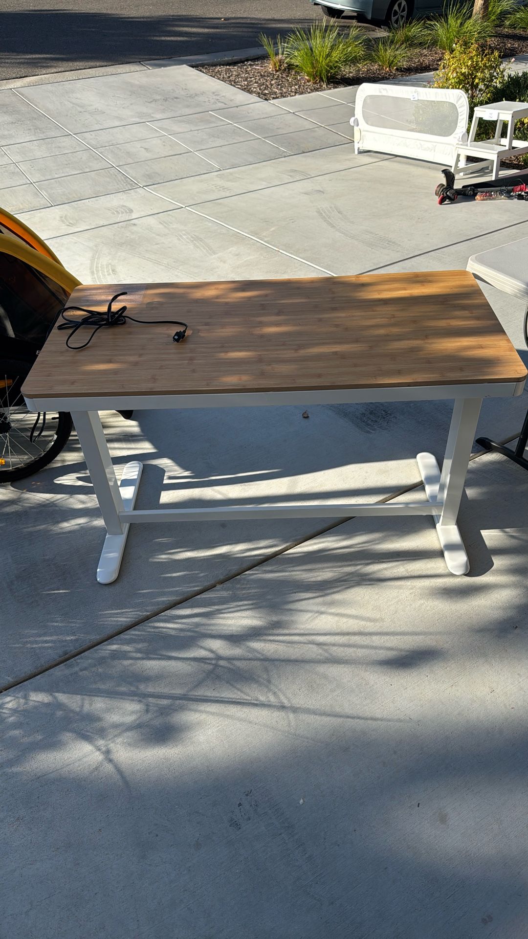 Convertible Standing Desk