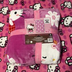 Hello Kitty Valentines Blanket 