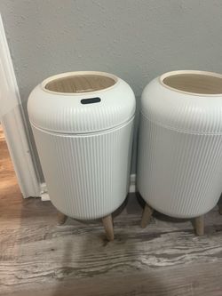Motion trash can 🗑️