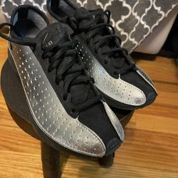 Nike Metallic/Blk, Size 8