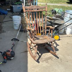 Heavy duty rocking chair