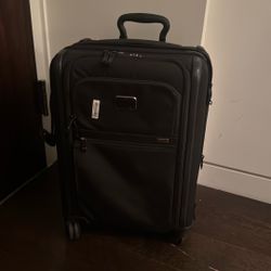 Tumi Carry On Luggage 