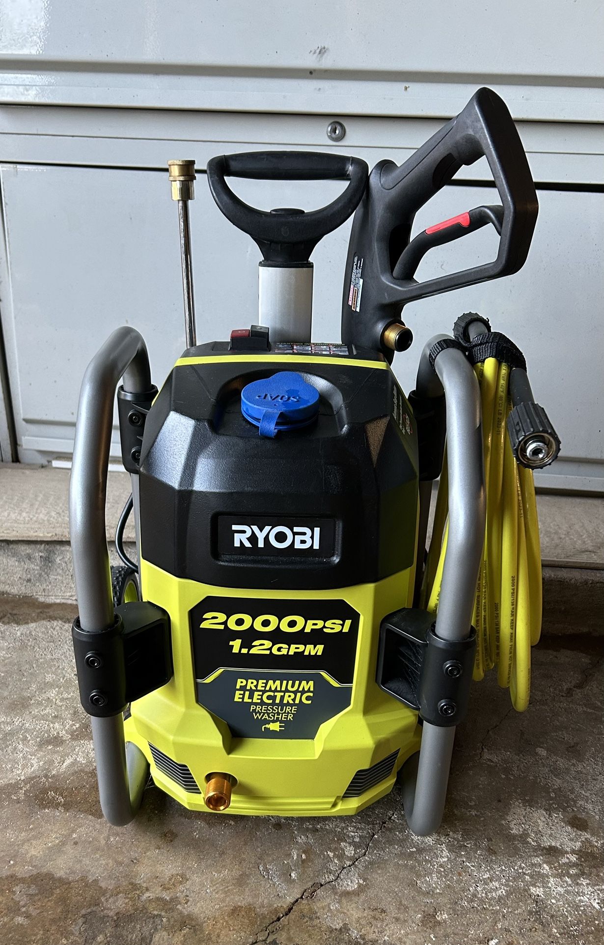 $75$. 2000 PSI 1.2 GPM Cold Water Corded Electric Pressure Washer