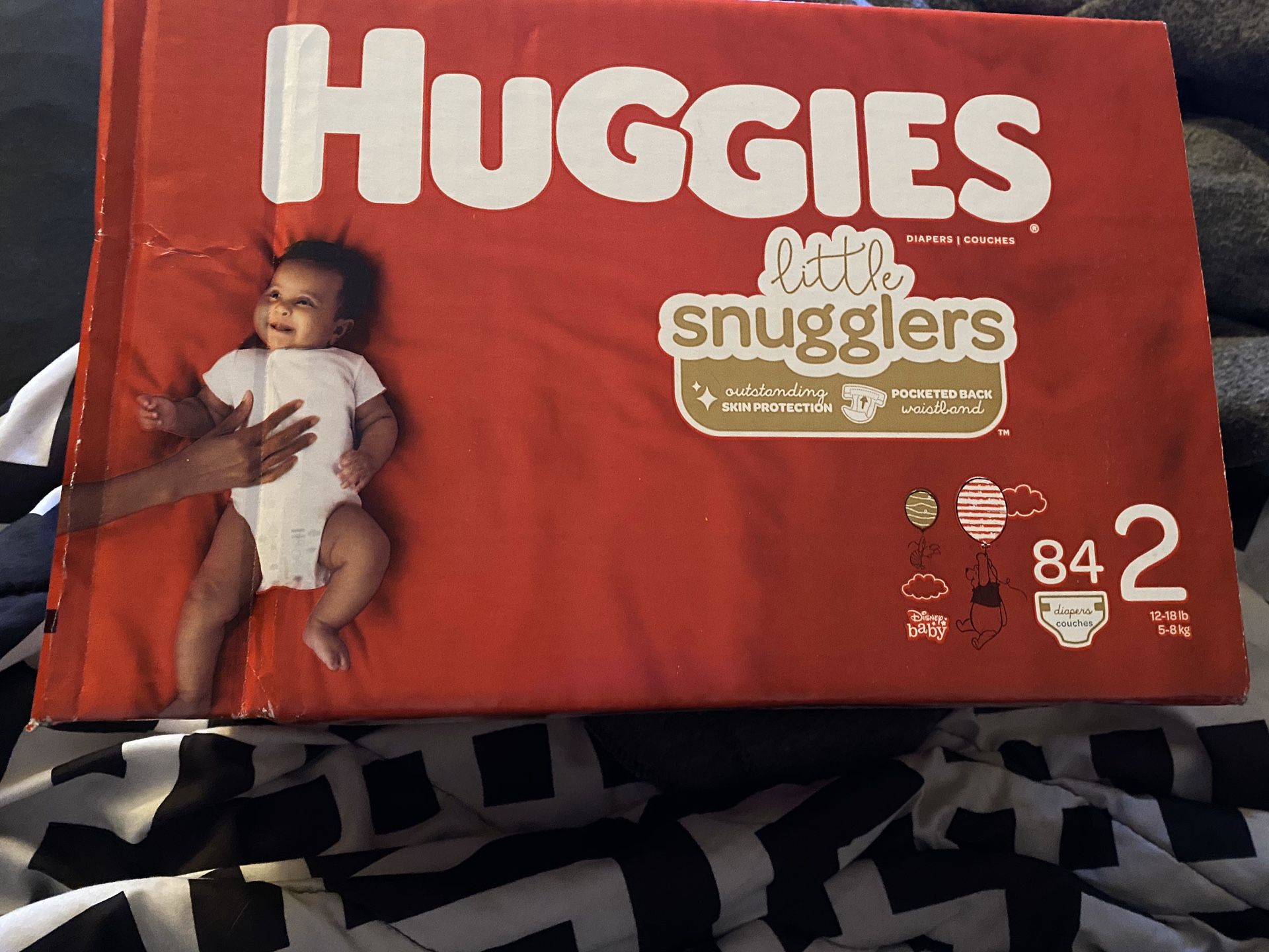 HUGGIES (Little Snugglers)