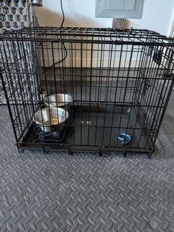 Black Wire Dog Crate with Tray