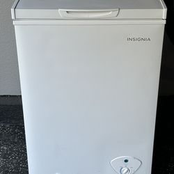 Insignia Freezer