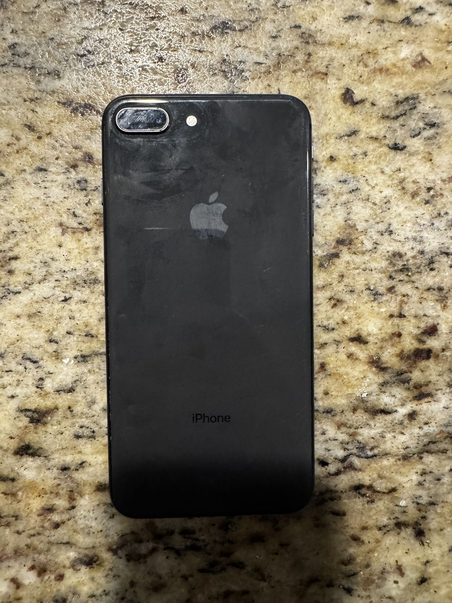 iPhone 8 Plus (factory Unlocked)