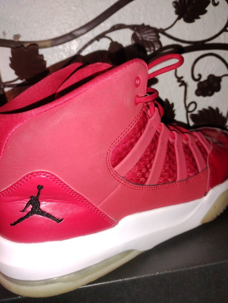 Jordans Size 12 Like New In Box!