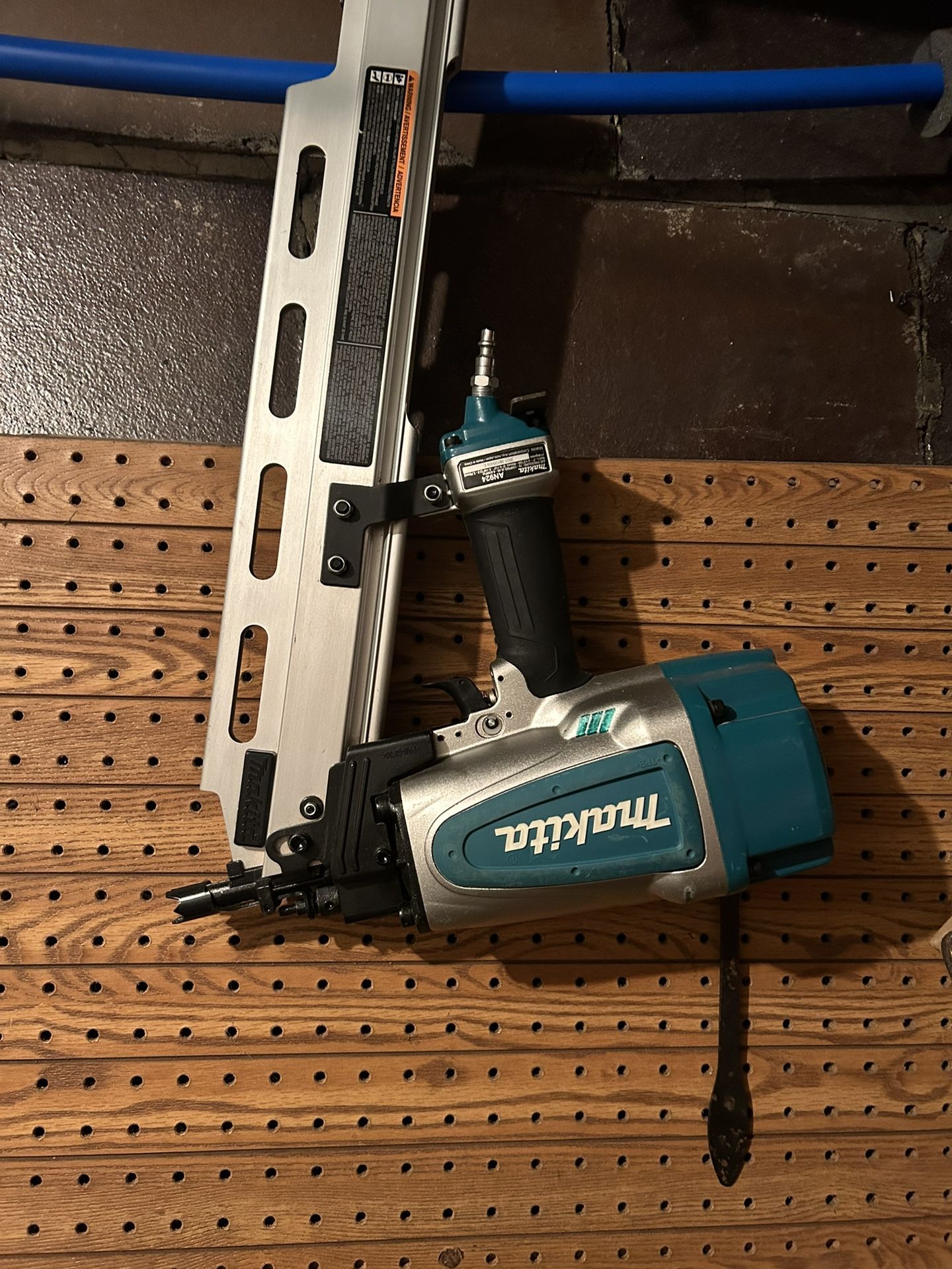 Makita Framing Nail Gun