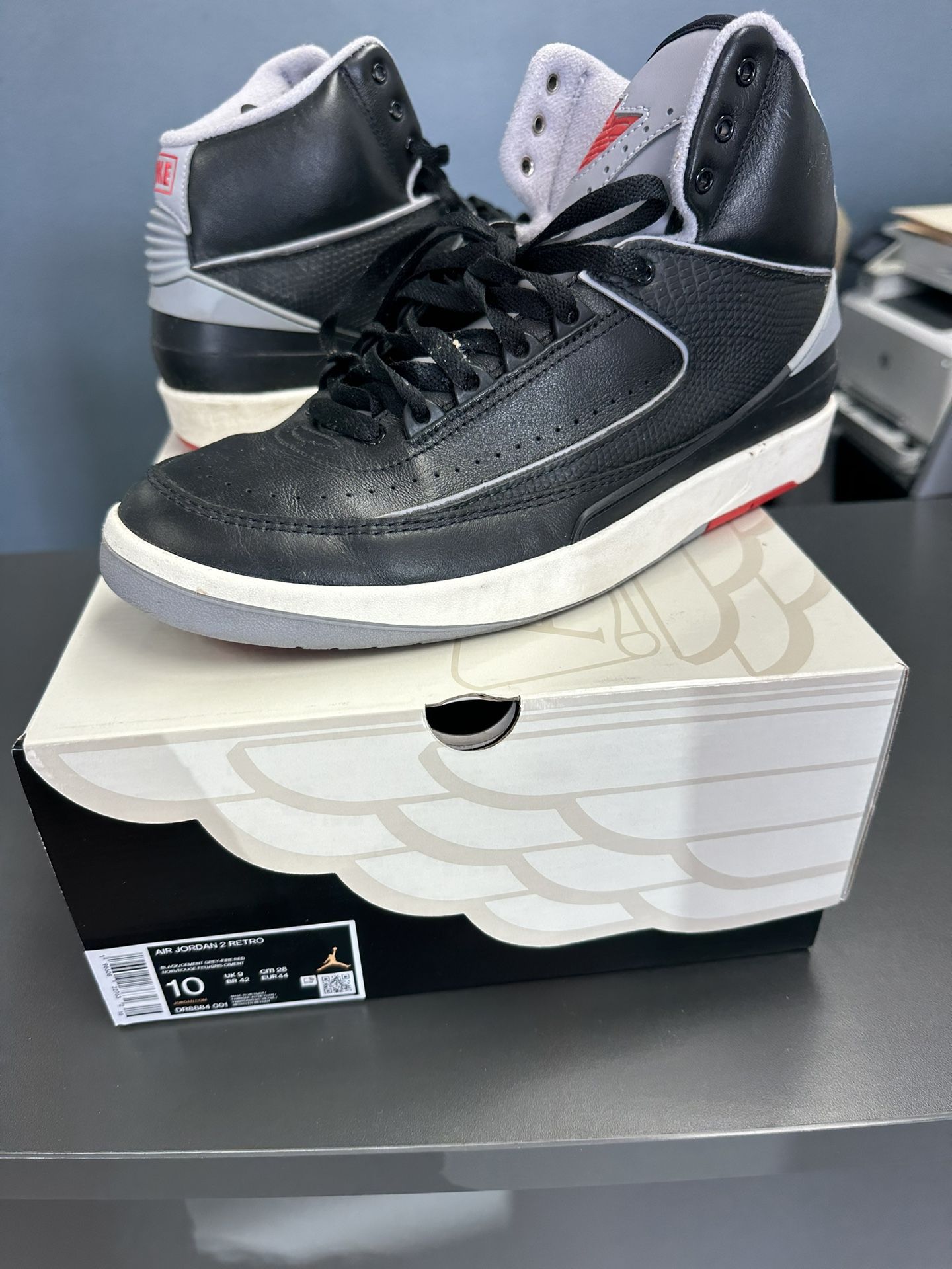 Jordan Retro  2 