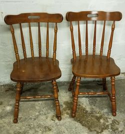 2x farmhouse chairs